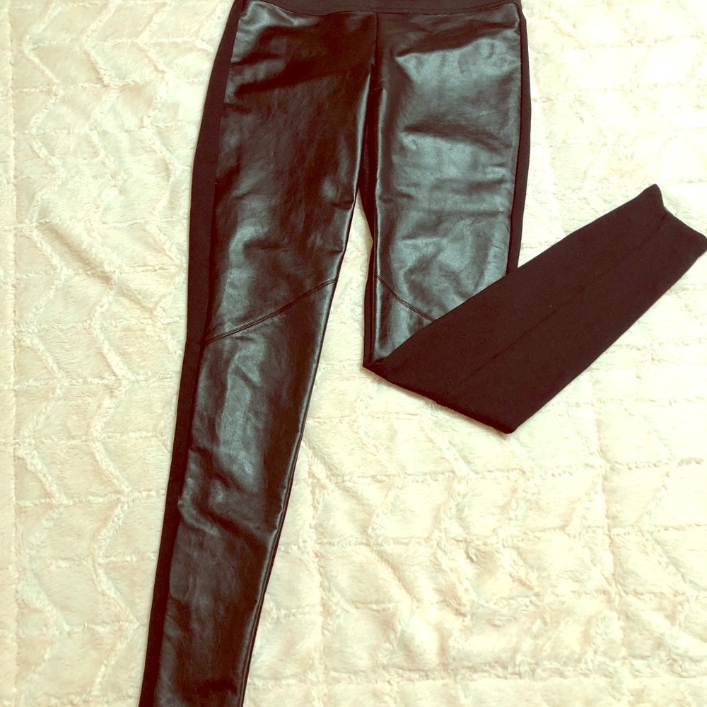 Faux leather leggings